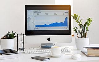 开云平台-乌拉圭绝地反击马赛，卡塞米罗打破历史纪录，足球世界震撼再升级