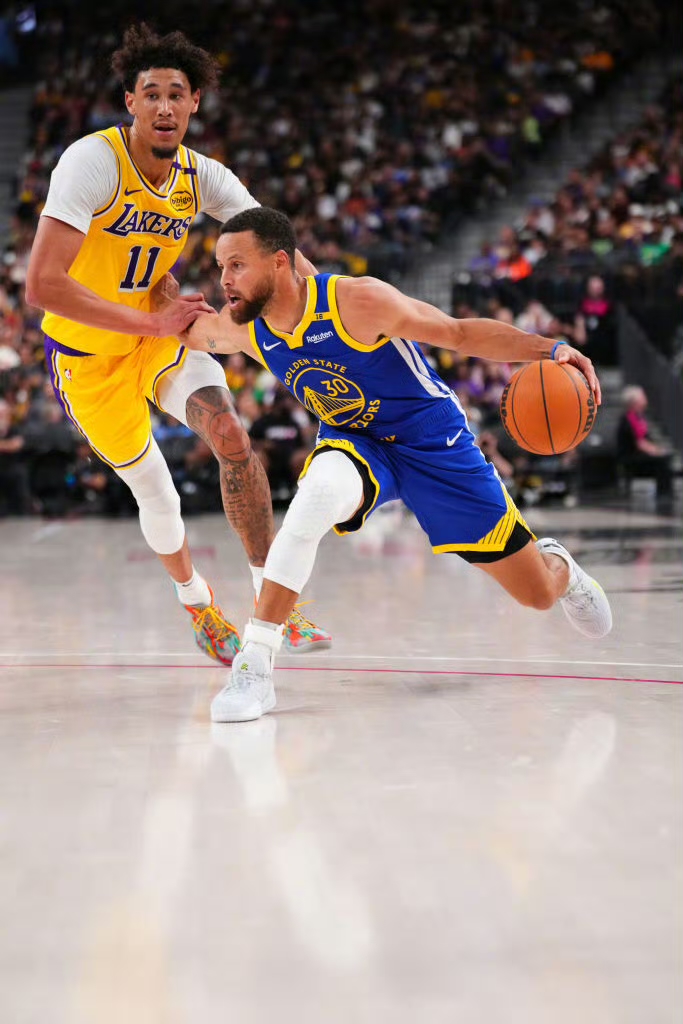 勇士完胜湖人，戈贝尔刷新纪录